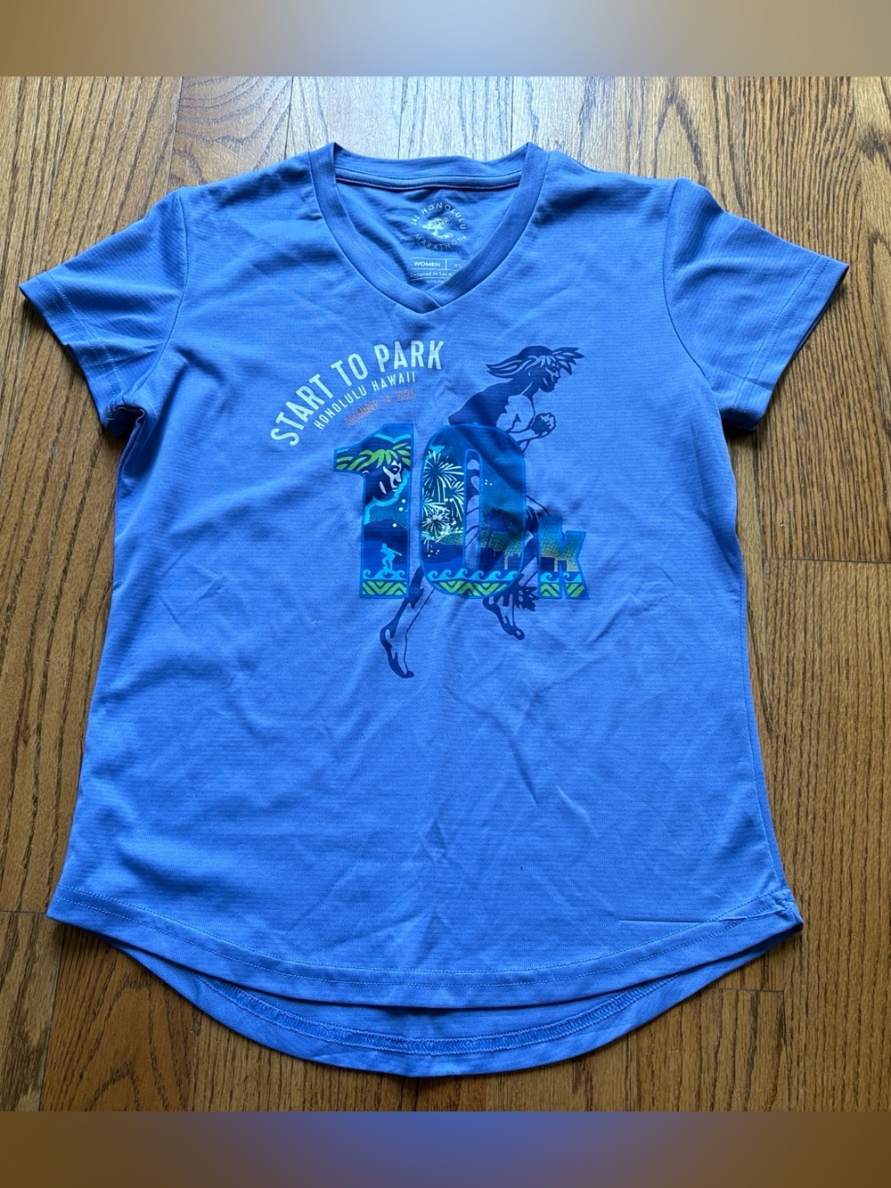Honolulu marathon 10k Women’s Blue Short-Sleeve top XS